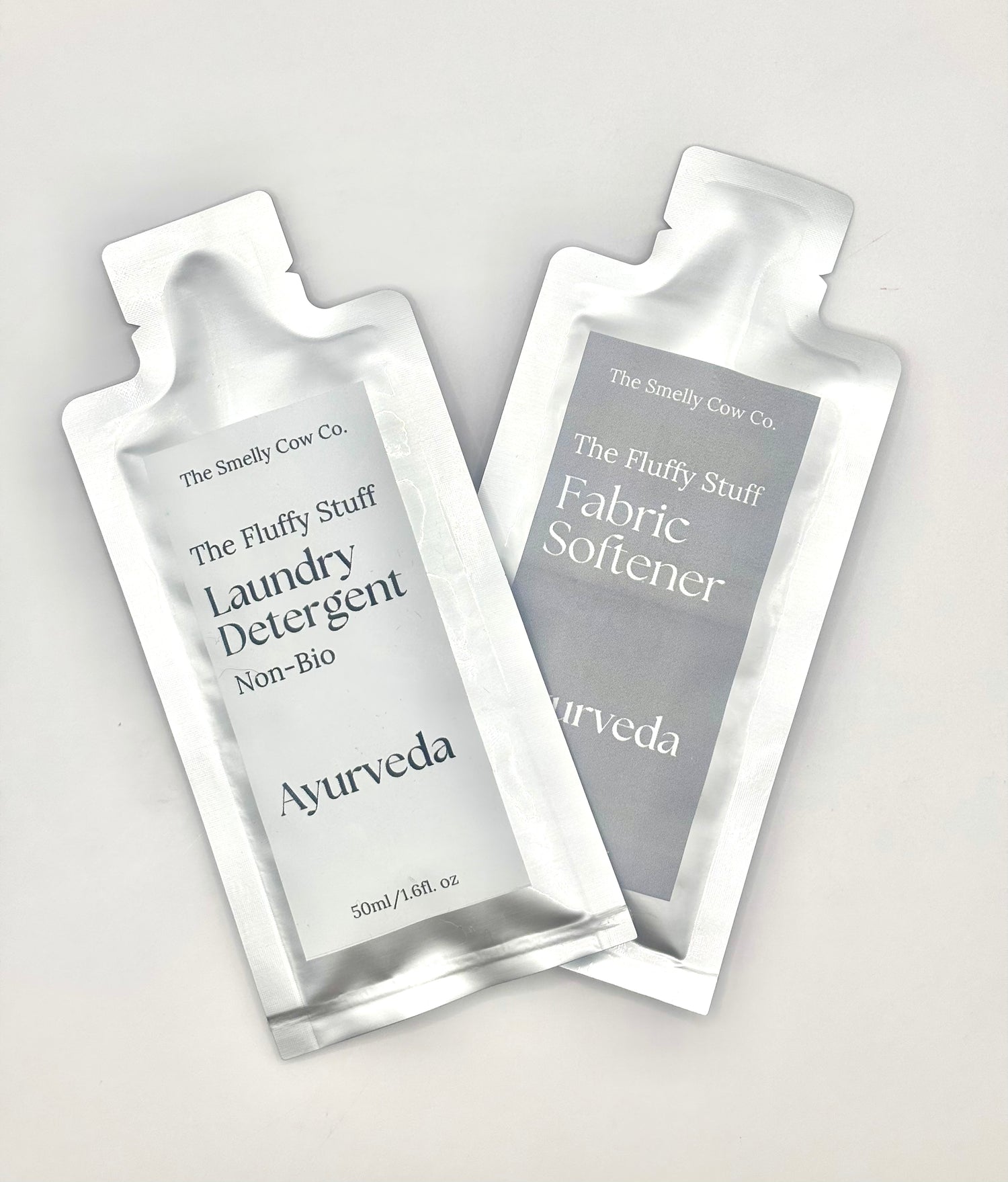 image of 50ml detergent and fabric softener sachets, labelled as a free sample.